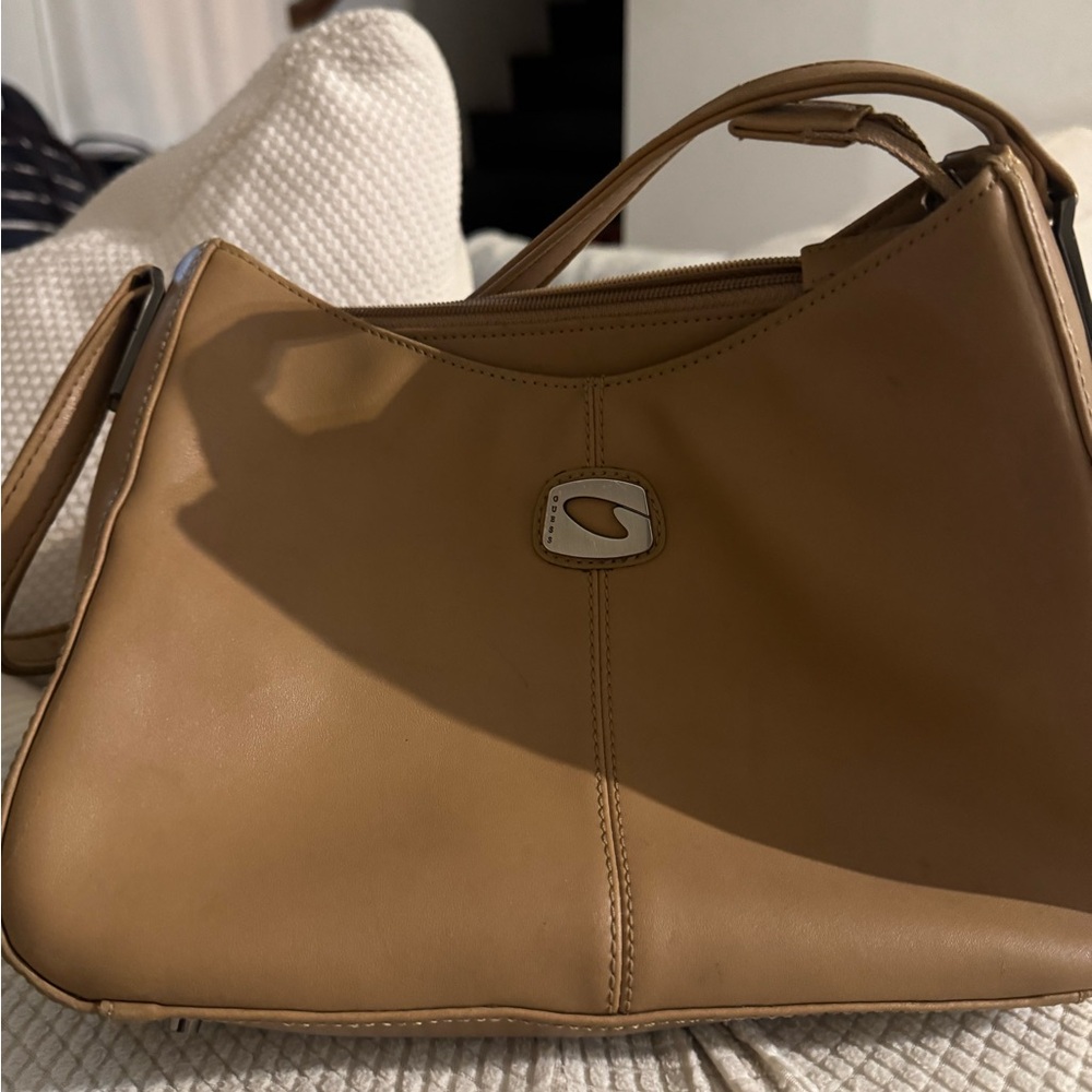 Vintage Y2K Guess tan   Leather Purse Shoulder Bag
